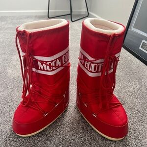 Moon Boot Cream Snow Boots